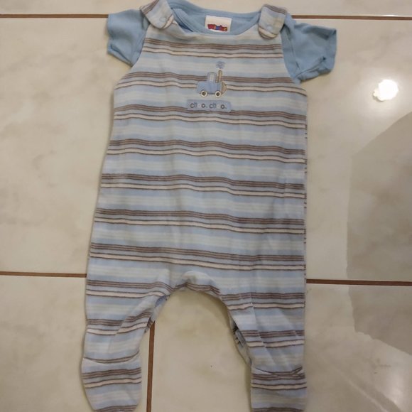 Baby Boy Jumper and Onesie - Picture 2 of 13